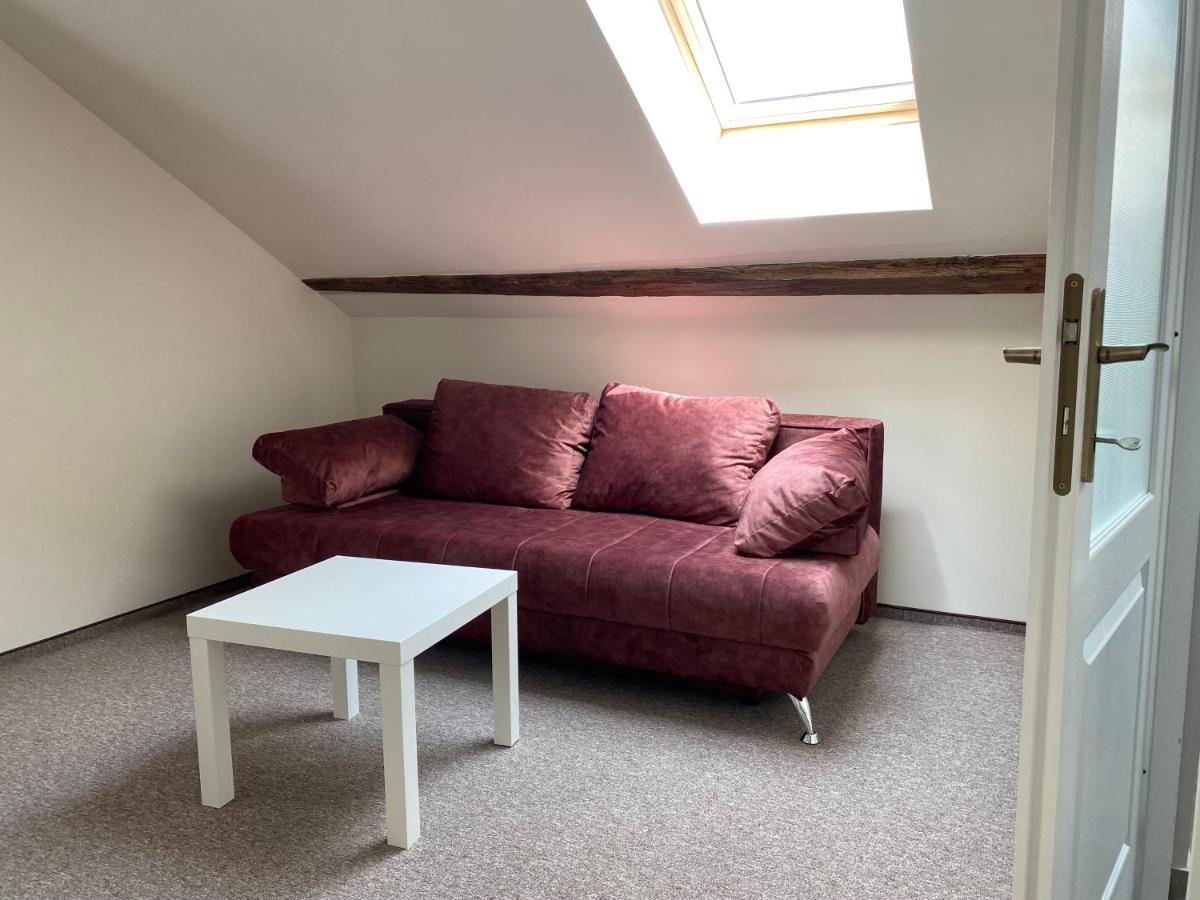 Boutique Rooms With Parking 拉迪亚 外观 照片