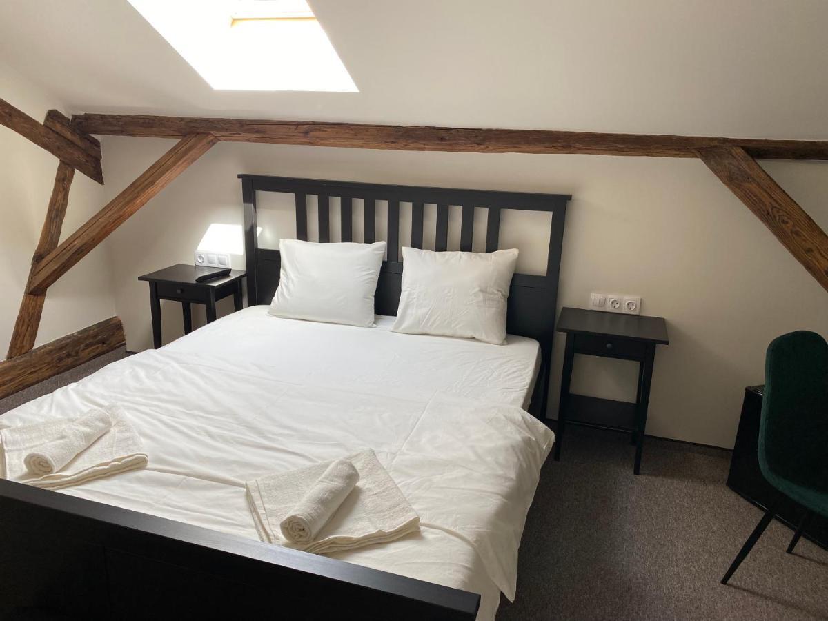 Boutique Rooms With Parking 拉迪亚 外观 照片