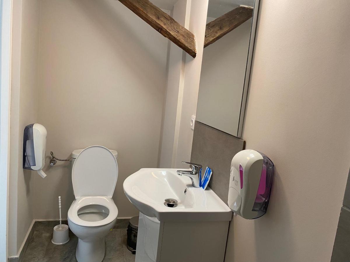 Boutique Rooms With Parking 拉迪亚 外观 照片