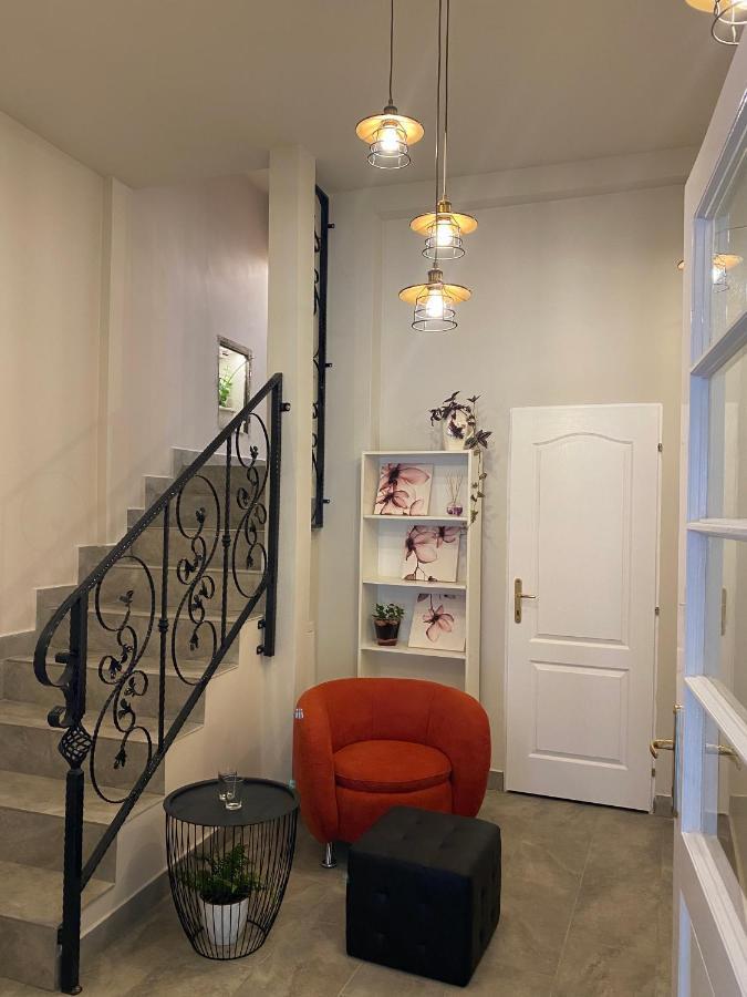 Boutique Rooms With Parking 拉迪亚 外观 照片